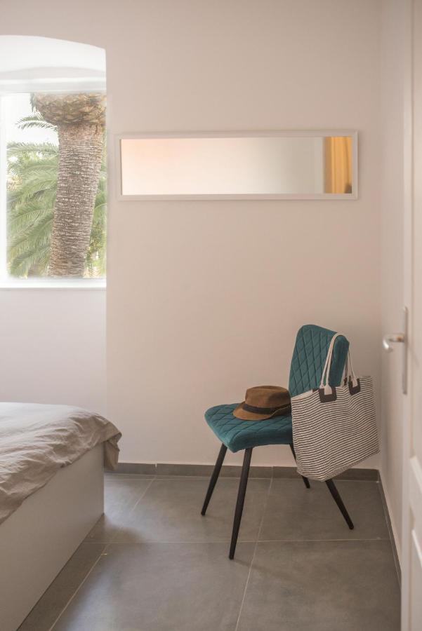 Apartmani Stones Sutivan I מראה חיצוני תמונה