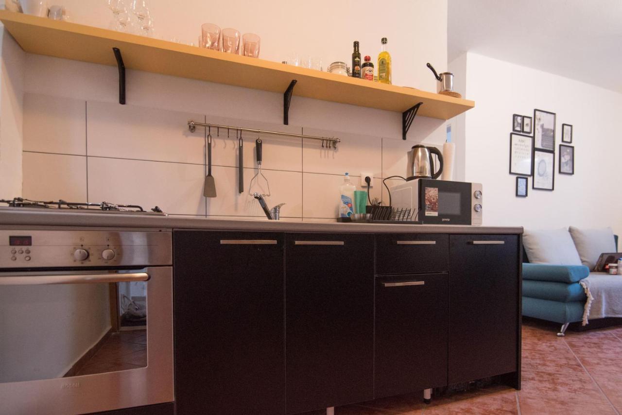 Apartmani Stones Sutivan I מראה חיצוני תמונה
